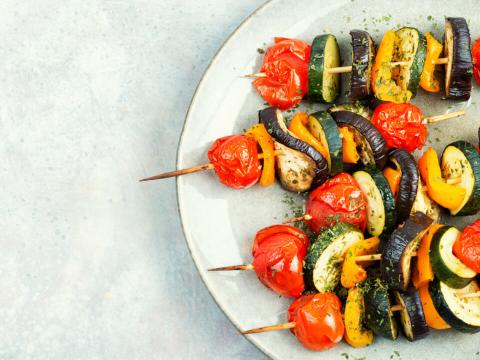 Grillatut kasvisvartaat